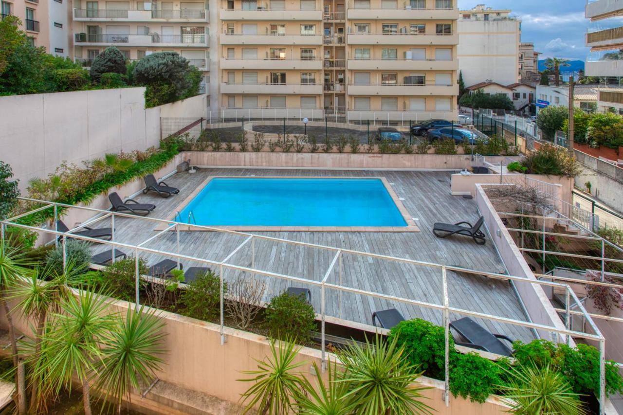 Appartamento C1 Clemenceau Pool Balcony Bath Ac 2Mins Walk To Sand Beach Cannes Esterno foto