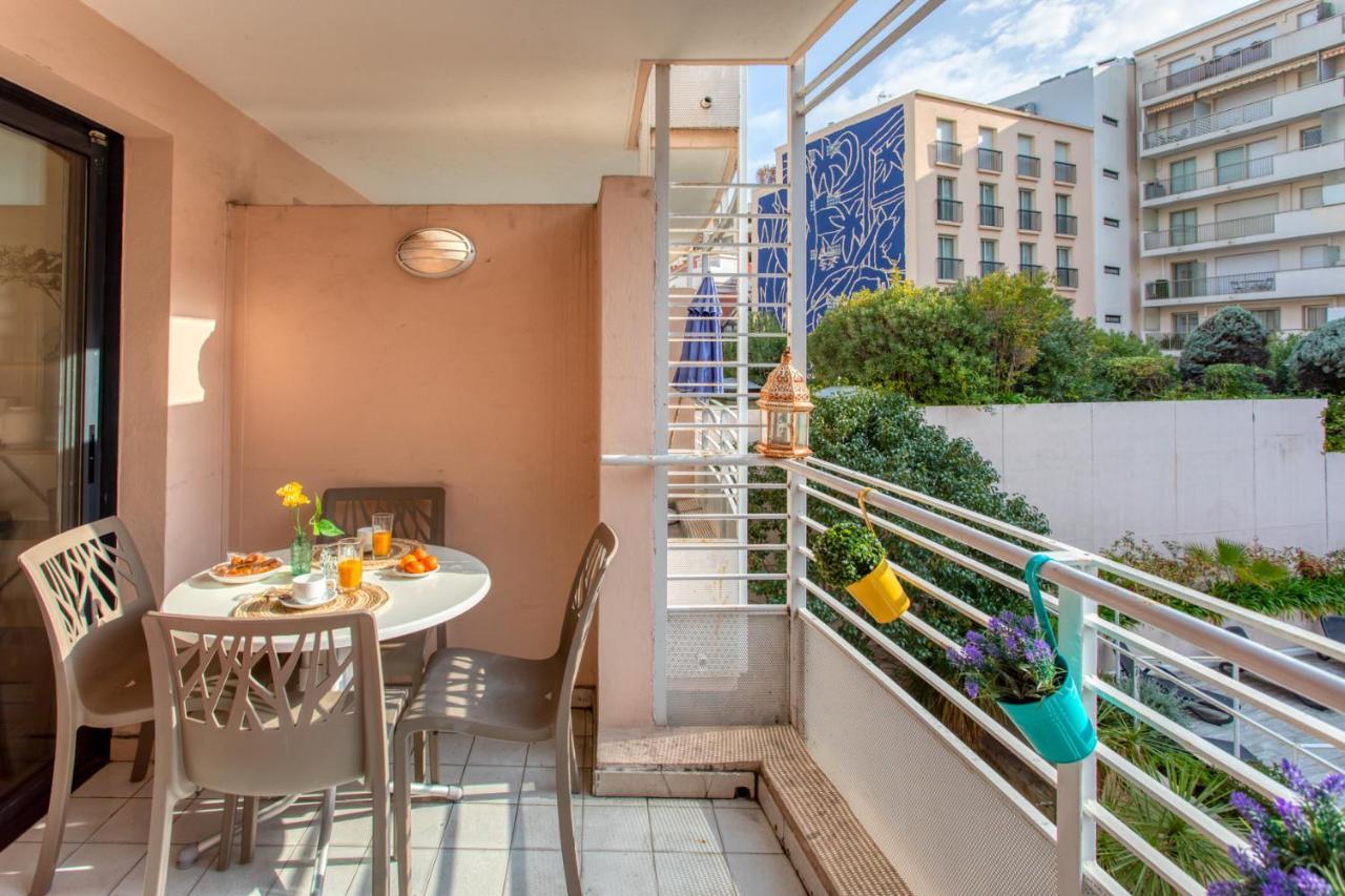 Appartamento C1 Clemenceau Pool Balcony Bath Ac 2Mins Walk To Sand Beach Cannes Esterno foto